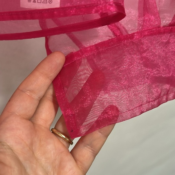 ARITZIA Little Moon Celestia Fuchsia Blouse Glam Preppy Sz Small Fairy Romantic - Picture 7 of 8